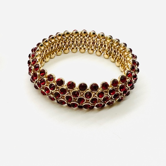 Modern Vintage Red Rhinestone Bracelet - Picture 11 of 16